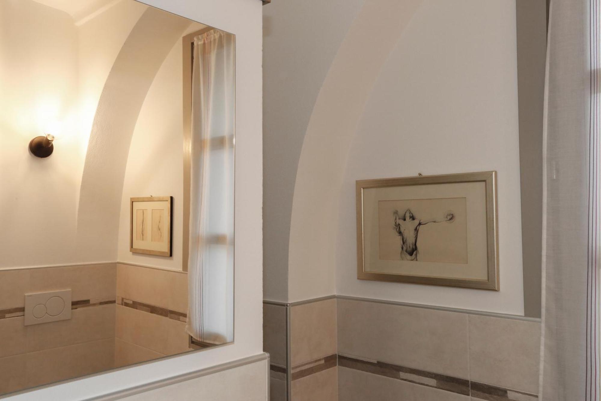 Via Roma Guest House Cherasco Ngoại thất bức ảnh